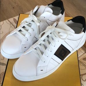 Men’s Fendi white leather low tops, size 8